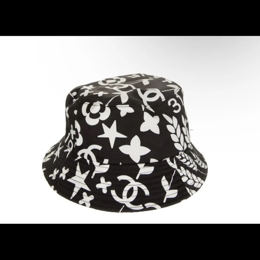 CHANEL 2022 CC Bucket Hat BRAND NEW WITH TAGS Size S